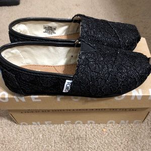 Toms Classic Black Crochet Glitter Girls Shoes